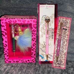 Betsey Johnson Pen Gift Set